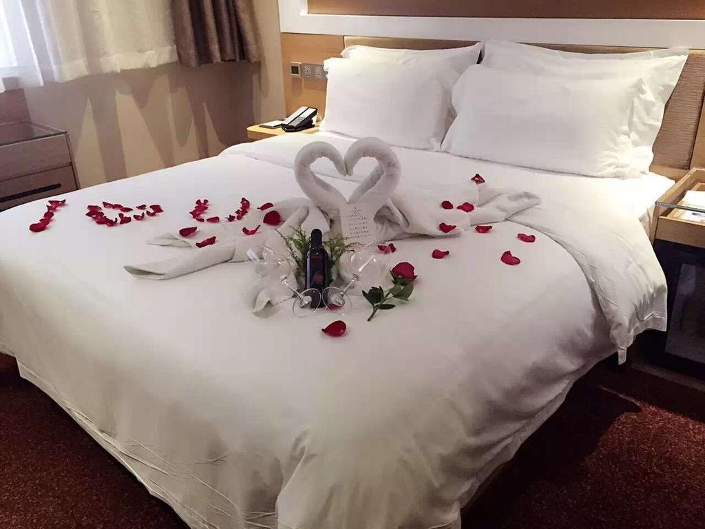 Ичан: Lavande Hotel (Yichang Baotahe Wanda)
