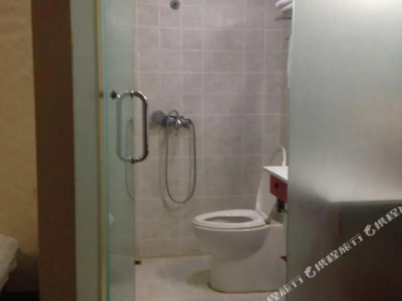 Чунцин: Xinhua Hotel