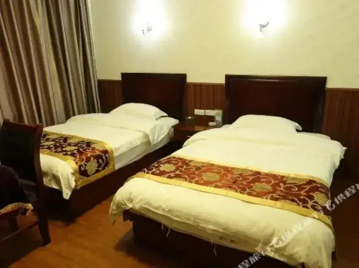 Чунцин: Xinhua Hotel
