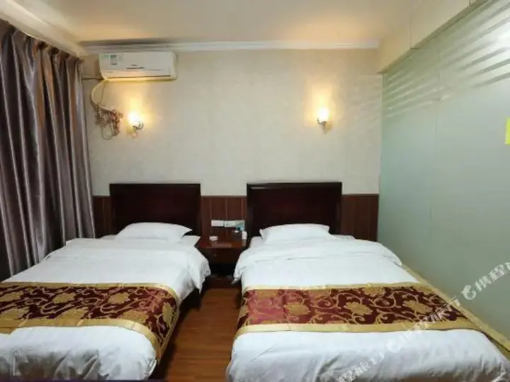 Чунцин: Xinhua Hotel