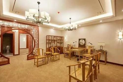 Яньтай: Yantai Tianma Kangxinju Hotel