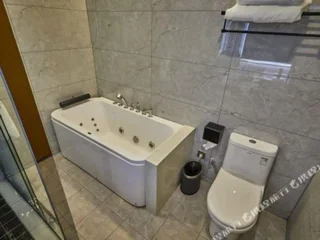 Лишуй: Wuyue · Yuexin Hotel (Yunhe Bus Station Store)