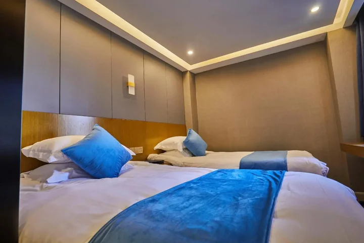 Лишуй: Wuyue · Yuexin Hotel (Yunhe Bus Station Store)