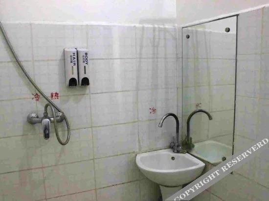 Шаогуань: Shounian Hotel