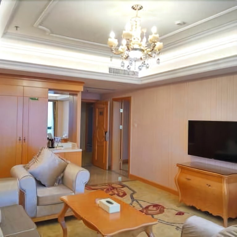 Чанша: Vienna International Hotel Changsha Jingwanzi Middle Mulian Road Branch