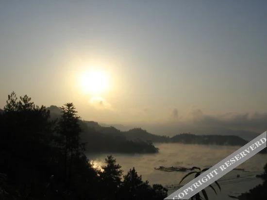 Ханчжоу: Qiaodaohu Wanghu Resort