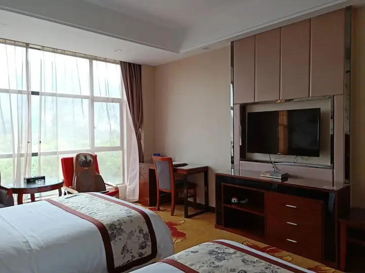 Гуйлинь: Guilin Xin Bin International Hotel
