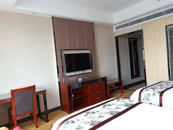 Гуйлинь: Guilin Xin Bin International Hotel
