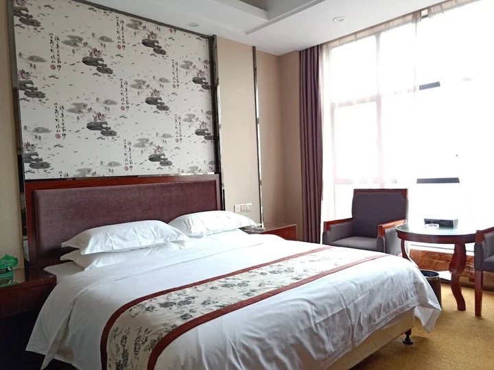 Гуйлинь: Guilin Xin Bin International Hotel