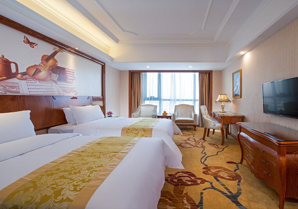 Цзеян: Vienna International Hotel Jieyang Yangmei Yudu Branch