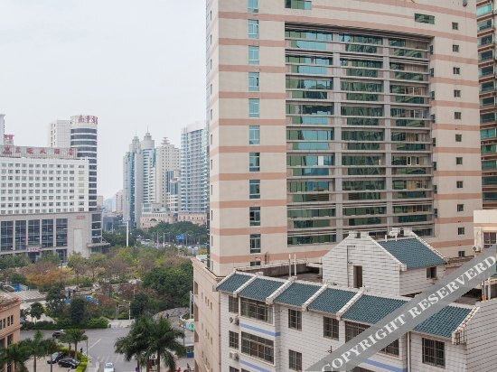 Наньнин: Fengshan Yuhui Business Hotel