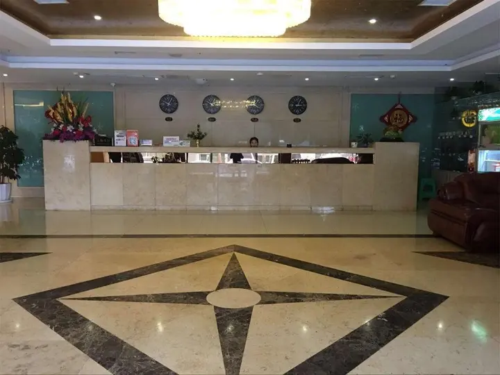 Чунцин: Juyuan Business Hotel