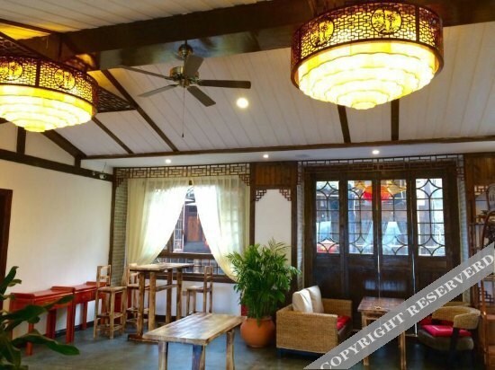 Чунцин: Qingju Bieyuan Inn