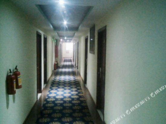 Джиангме: Yuening Hostel