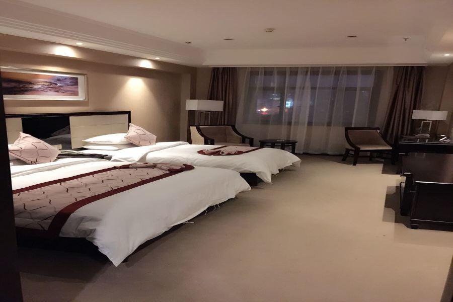 Ичан: Kaisheng Meiji Hotel (Yichang CBD Shopping Center)