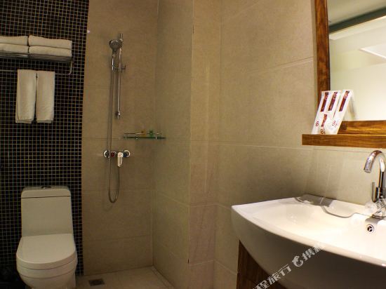 Цзиньюань: Vyluk Hotel (Qingyuan Renmin 3rd Road)