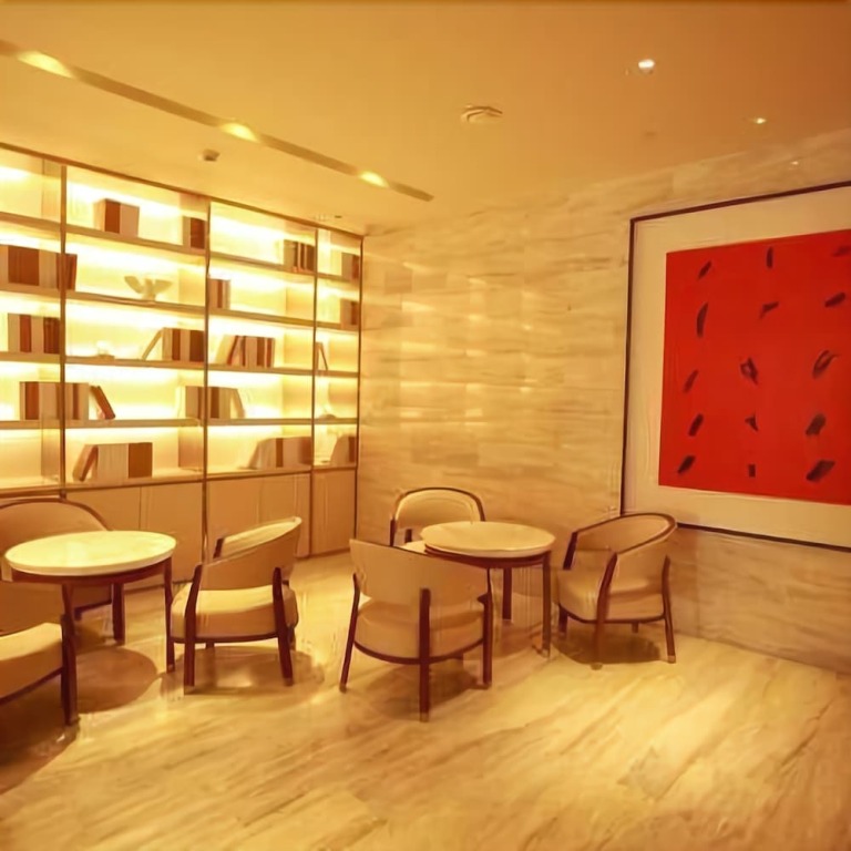 Синин: Ji Hotel