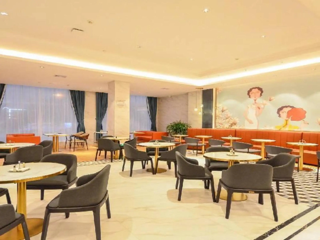 Шангри-Ла: 白玉兰酒店(香格里拉古城店)