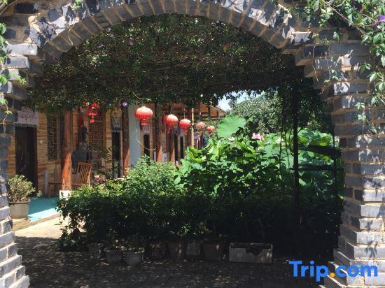 Пучжэхэй: Yilin Boutique Inn
