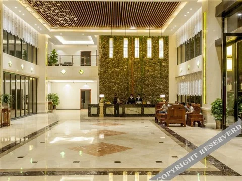 Гуйлинь: Yishan Banshui Hotel