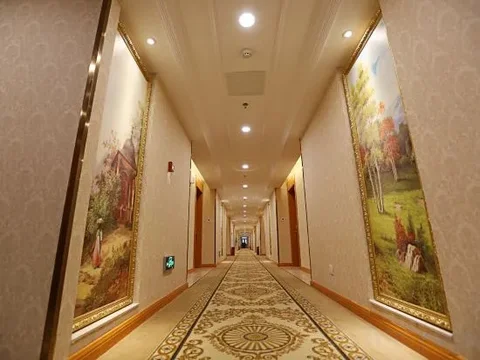 Даньдун: Vienna International Hotel (Dandong Jiangjing Zhidu)