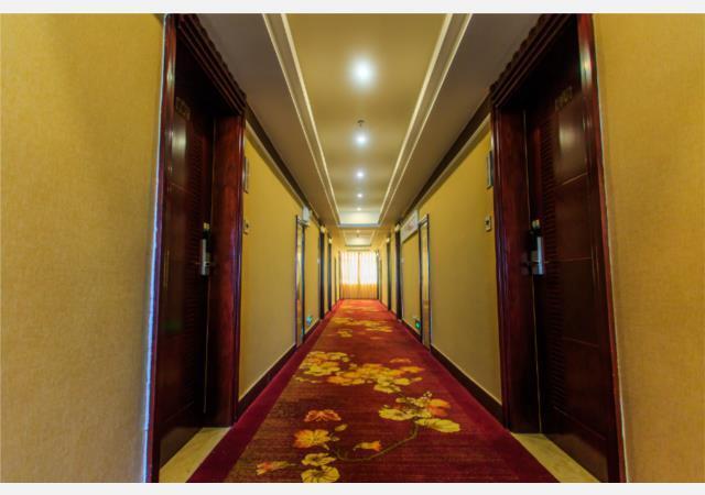 Хойчжоу: City Comfort Inn Huizhou Longmen