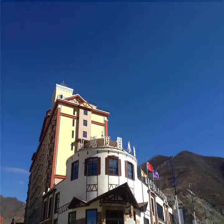 Чжанцзякоу: Flying Bird Holiday Hotel Wanlong Skiing Facility Branch