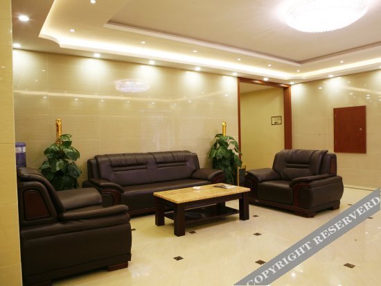 Джиангме: Xingfu Hostel