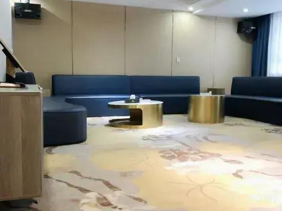 Лишуй: Shanshui Jiuzhang Hotel