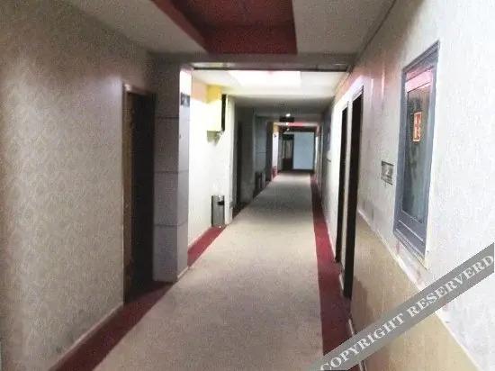 Ухань: Xinxianda Hotel