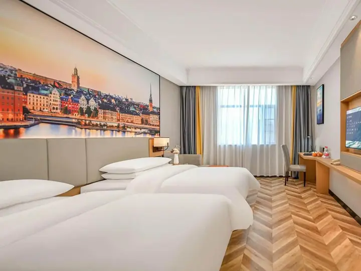 Аньцин: Vienna Classic Hotel (Anqing Yixiu District University Town)