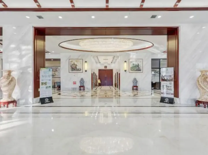 Бинжоу: Shenghao Seasons Hotel