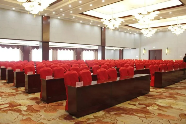 Бинжоу: Shenghao Seasons Hotel