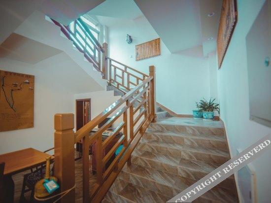 Сунпань: 0837 Inn