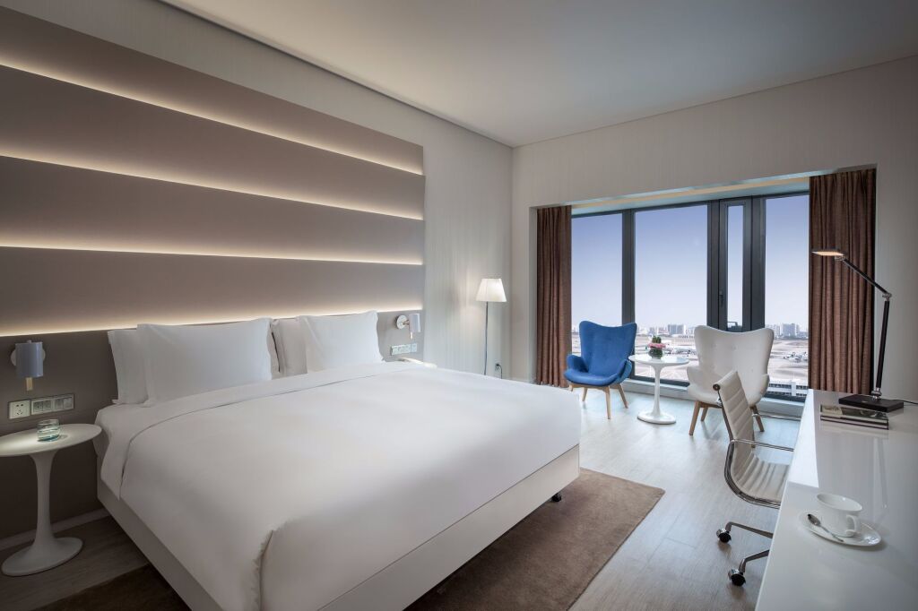 Санья: Sanya Phoenix  Airport Hotel