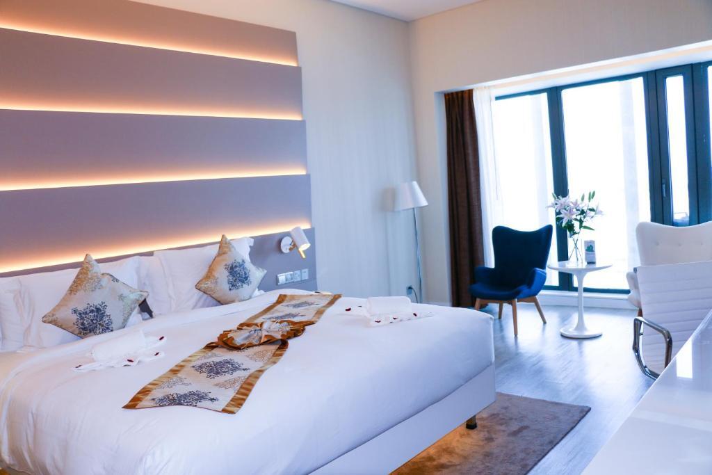 Санья: Sanya Phoenix  Airport Hotel
