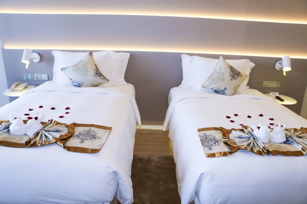 Санья: Sanya Phoenix  Airport Hotel