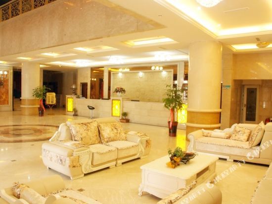 Цзаочжуан: Dongfang Luoma Express Hotel