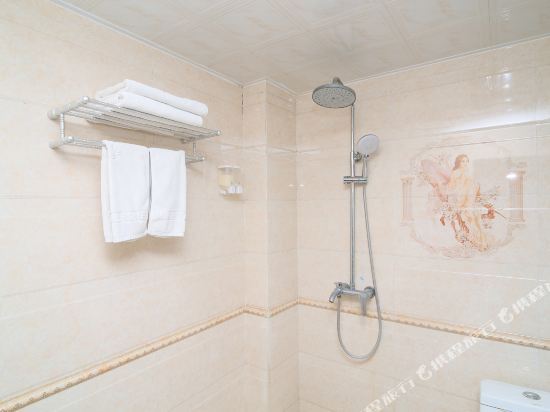 Цзаочжуан: Dongfang Luoma Express Hotel