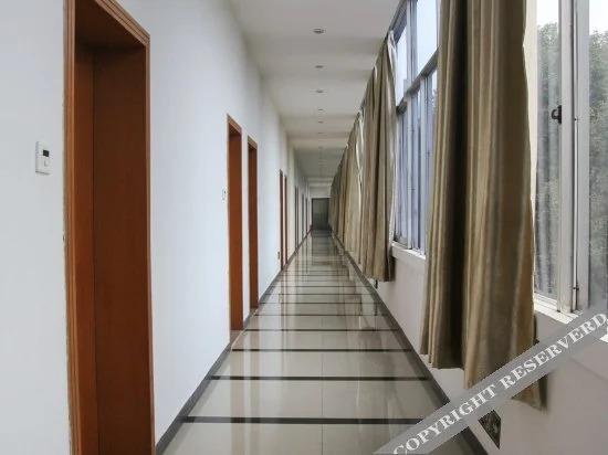 Цзюцзян: Zuijiuwan Hotel