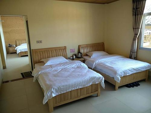 Лунъянь: Huanxing Inn