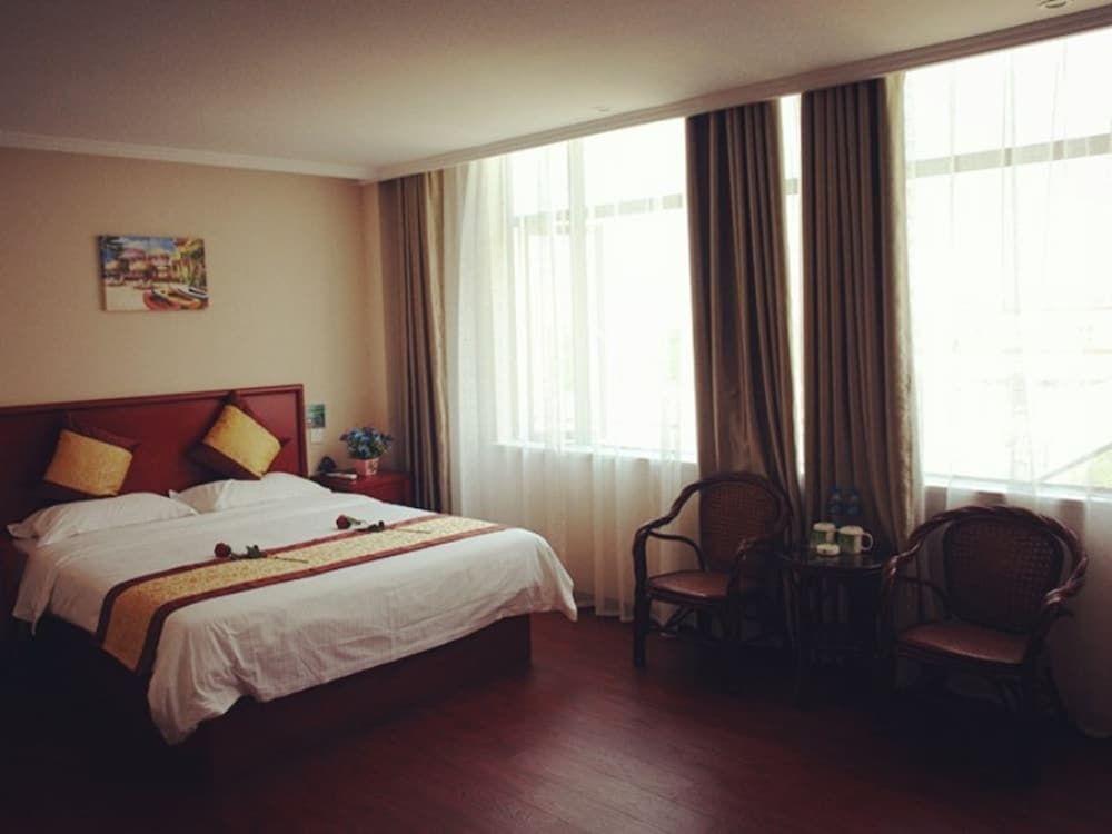 Луань: GreenTree Inn LiuAn WanXi Avenue ShengLi Road Express Hotel