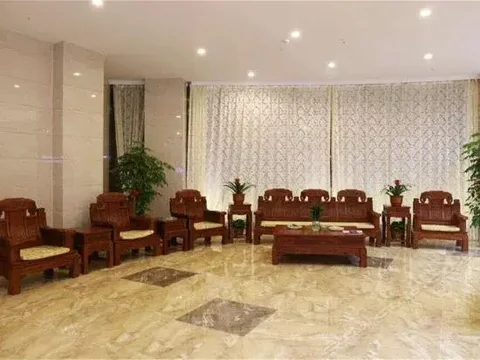Хуанган: Hao Yue Theme Hotel