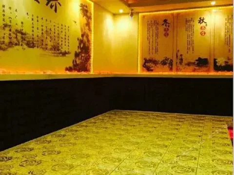 Хуанган: Hao Yue Theme Hotel