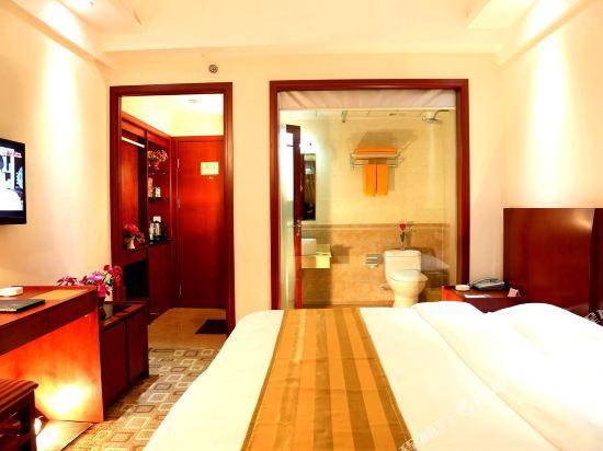 Цзюцюань: Jia Ri Hotel