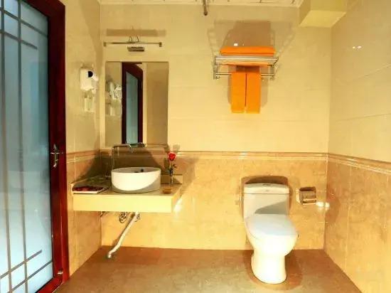 Цзюцюань: Jia Ri Hotel