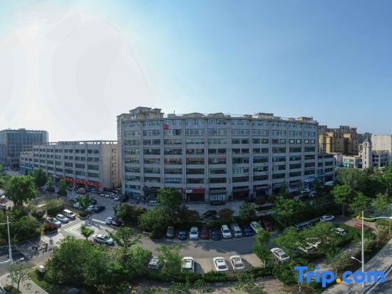 Циндао: Laan Hotels