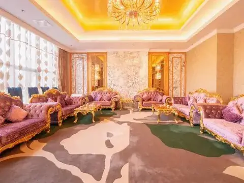carousel image 3