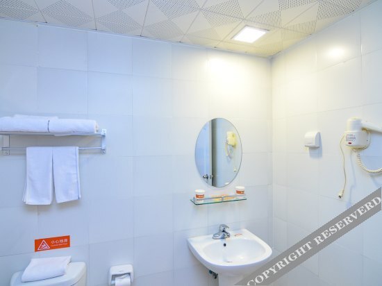 Лоян: Luoyang Aviation E-home Inn