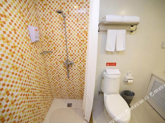 Ичан: Home Inn (Dangyang Huancheng East Road Sport Center)